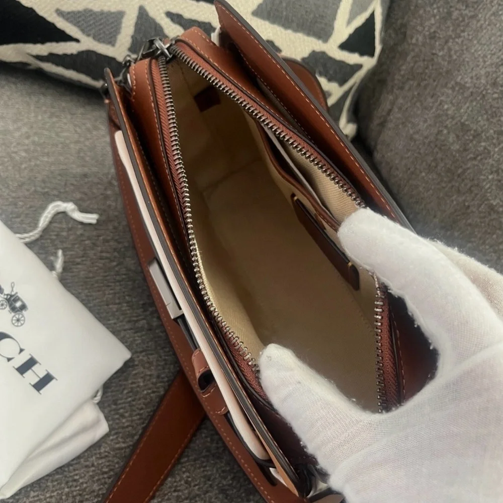 COACH Tate Carryall in Colorblock chalk natural/multi